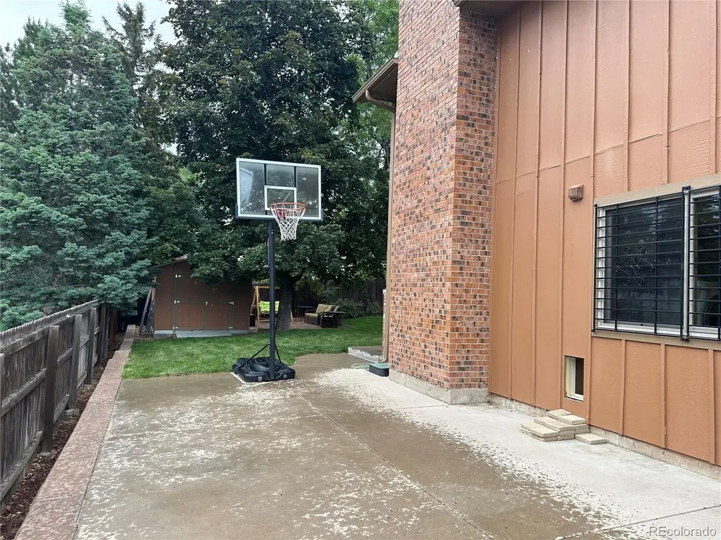 2596 S Joliet Court Aurora CO 80014