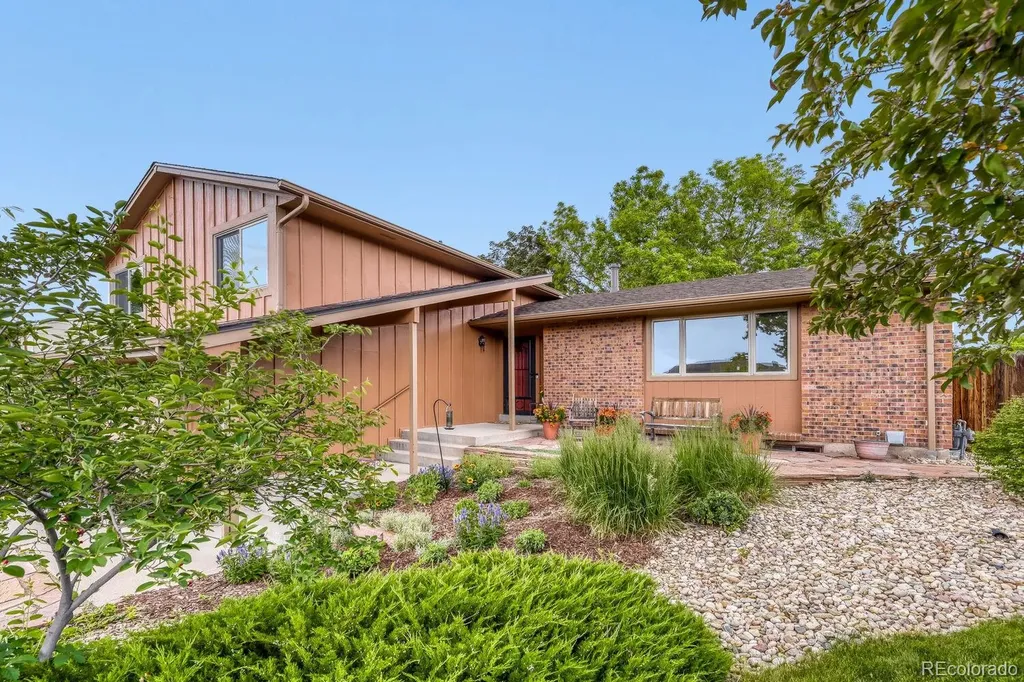 2596 S Joliet Court Aurora CO 80014