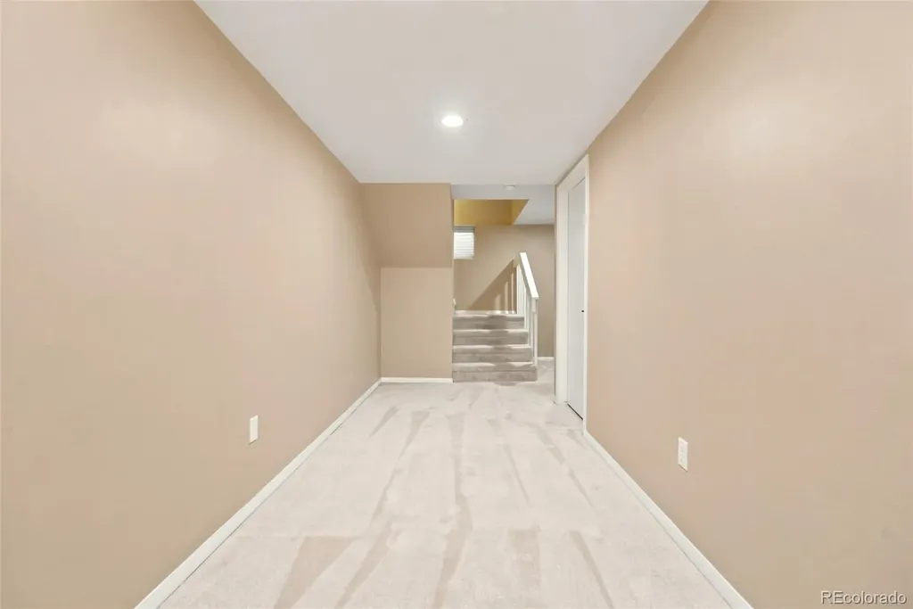 7572 S Rosemary Circle Englewood CO 80112