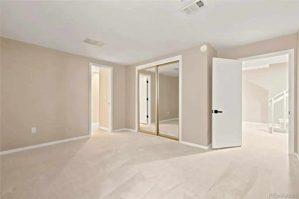 7572 S Rosemary Circle Englewood CO 80112