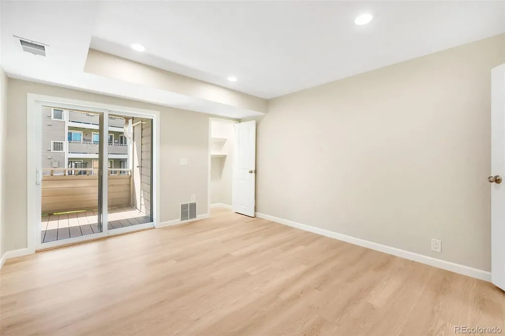 12043 W Cross Drive Littleton CO 80127