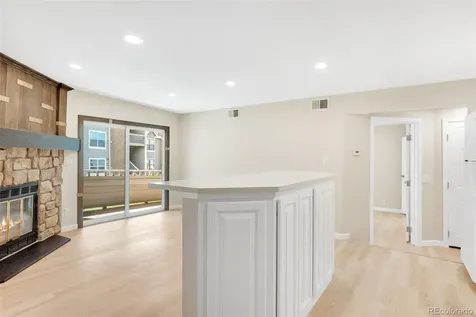12043 W Cross Drive Littleton CO 80127