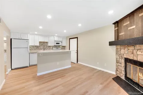 12043 W Cross Drive Littleton CO 80127