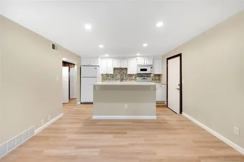 12043 W Cross Drive Littleton CO 80127