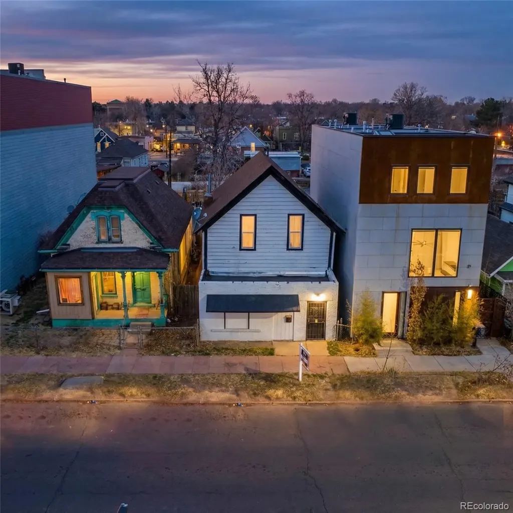 3132 N Downing Street Denver CO 80205