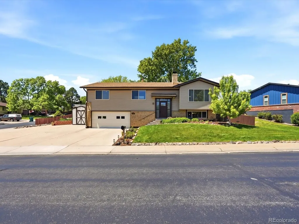 1947 S Xenon Street Lakewood CO 80228