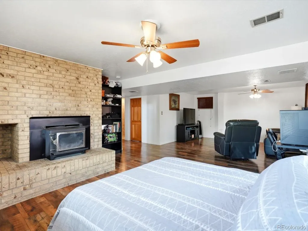1947 S Xenon Street Lakewood CO 80228