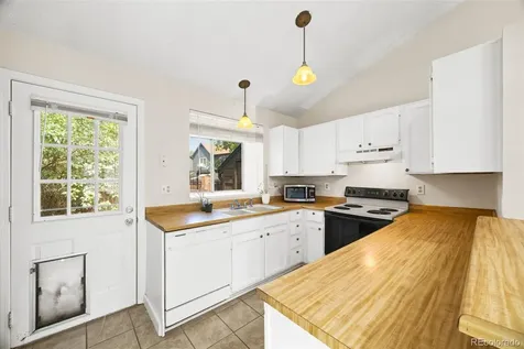17458 E Rice Circle Aurora CO 80015