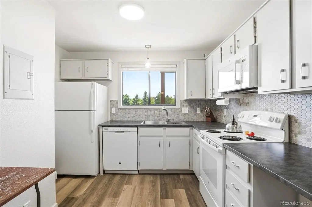 2725 W 86th Avenue Westminster CO 80031