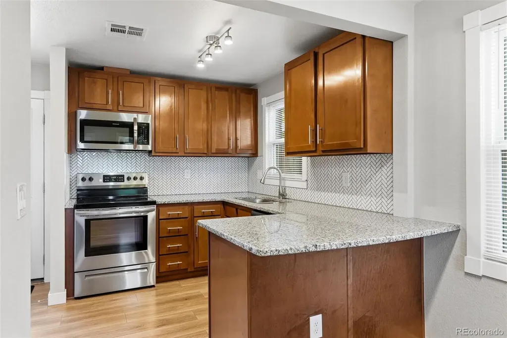 3710 N Madison Street Denver CO 80205