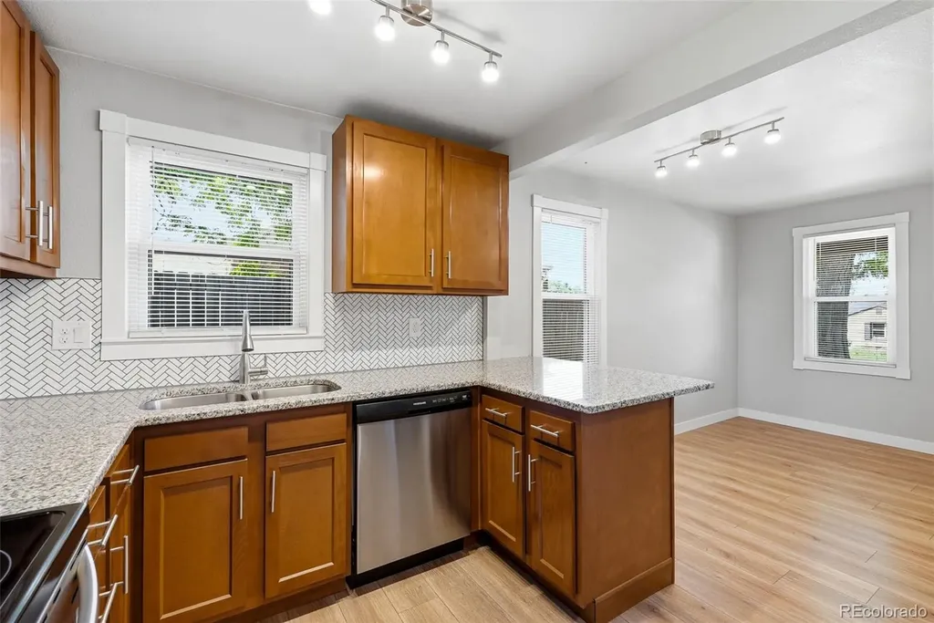 3710 N Madison Street Denver CO 80205