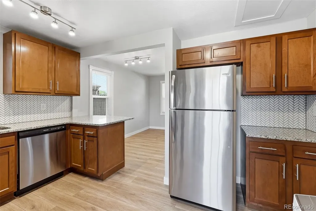 3710 N Madison Street Denver CO 80205