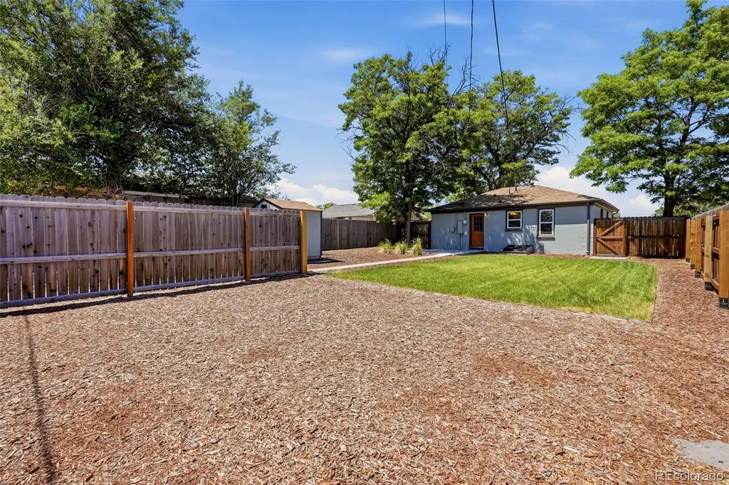 3710 N Madison Street Denver CO 80205