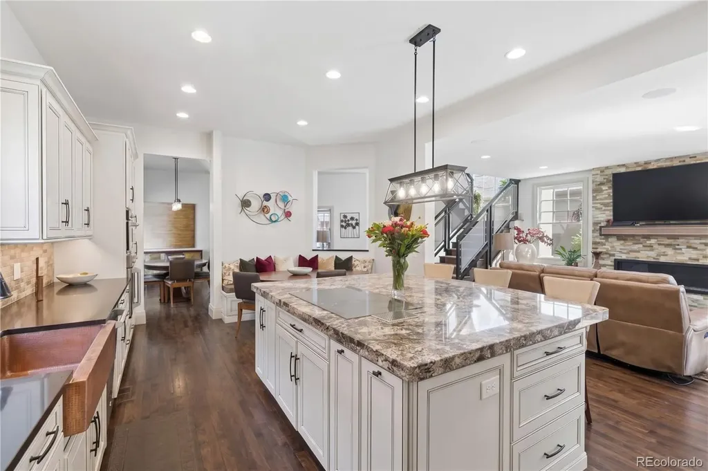 2335 N Glencoe Street Denver CO 80207