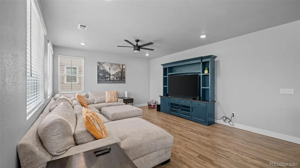 6205 Sherwood Avenue Frederick CO 80504