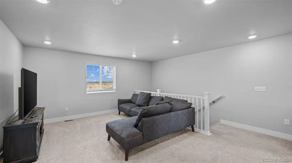6205 Sherwood Avenue Frederick CO 80504