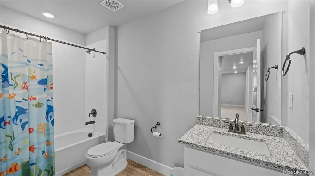 6205 Sherwood Avenue Frederick CO 80504