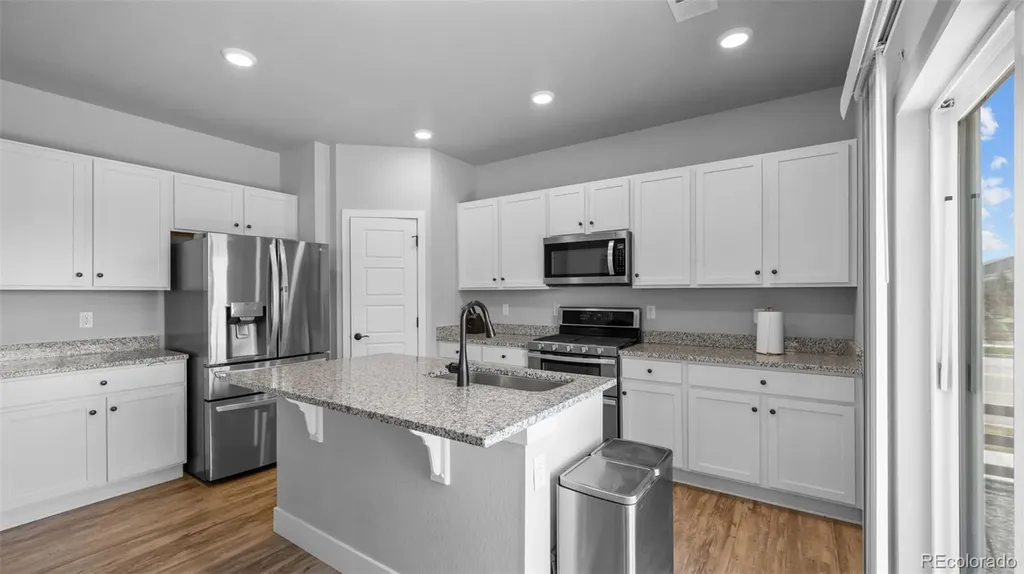 6205 Sherwood Avenue Frederick CO 80504