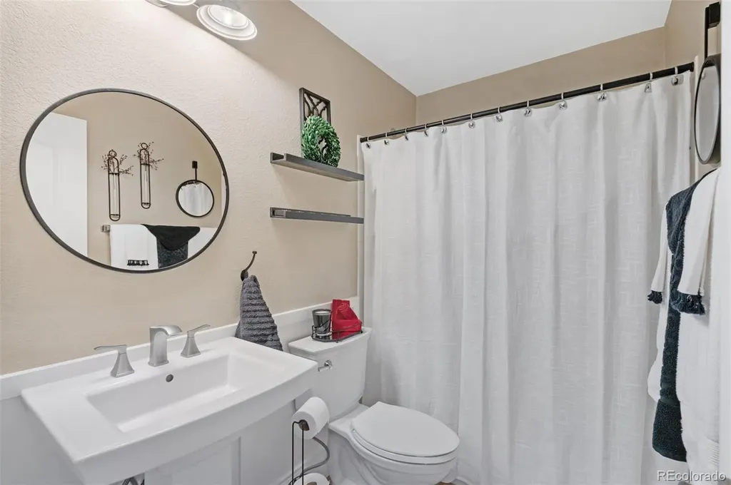 7447 Pintail Place Littleton CO 80125