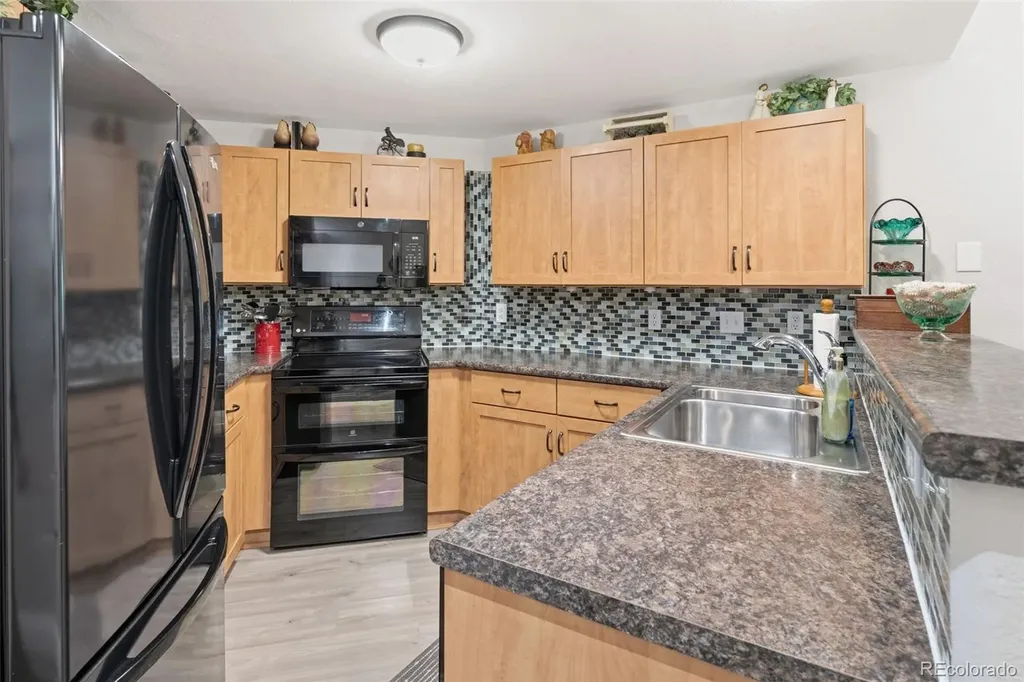 8737 E Dry Creek Road Centennial CO 80112