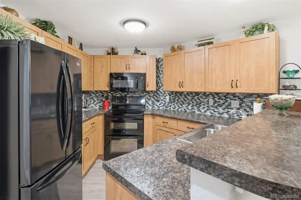 8737 E Dry Creek Road Centennial CO 80112