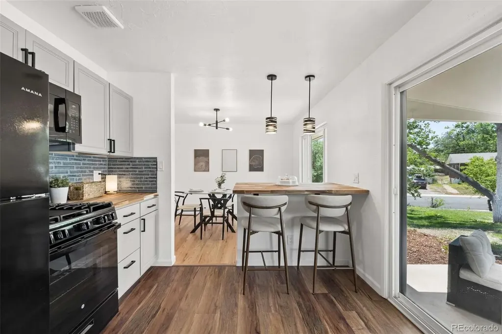 959 S Swadley Street Denver CO 80228
