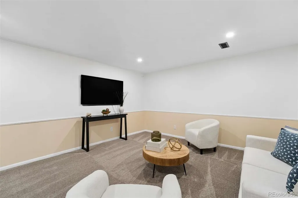959 S Swadley Street Denver CO 80228
