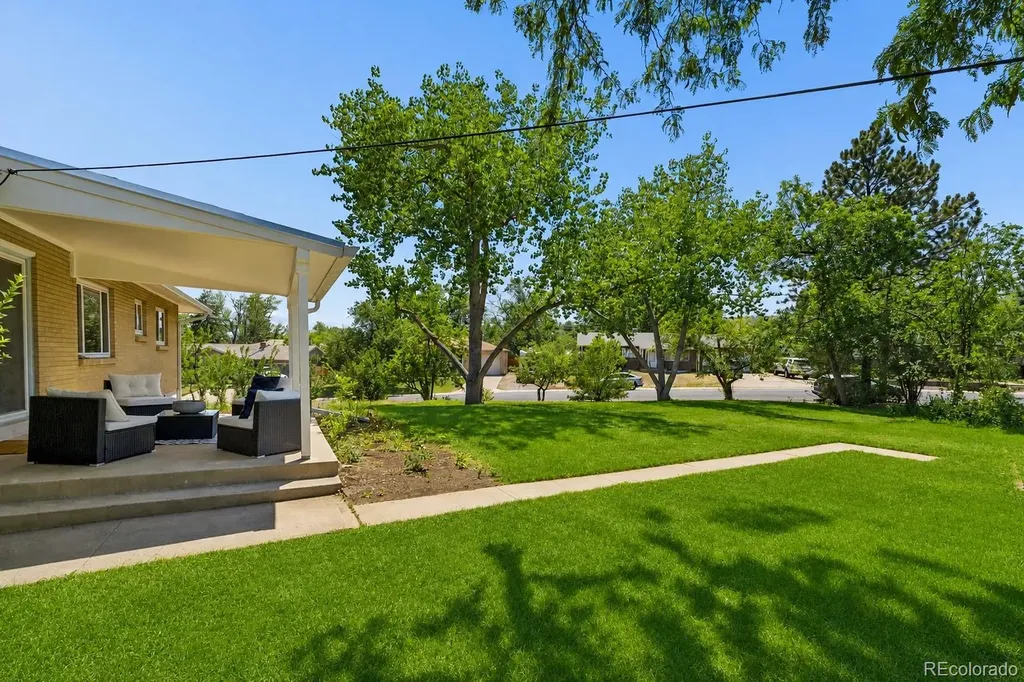 959 S Swadley Street Denver CO 80228