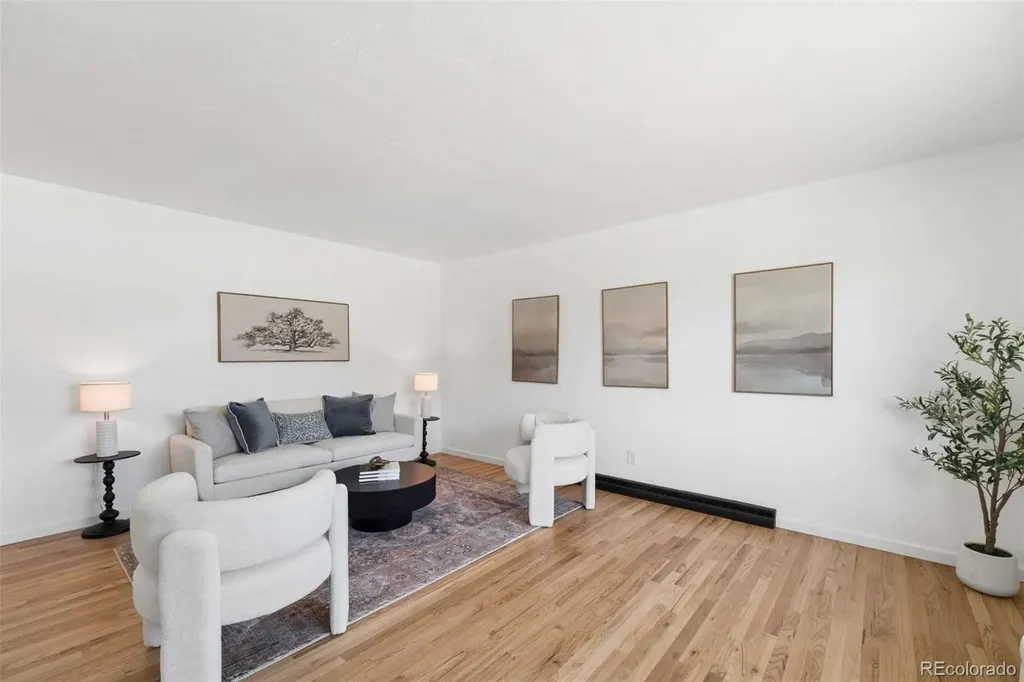 959 S Swadley Street Denver CO 80228