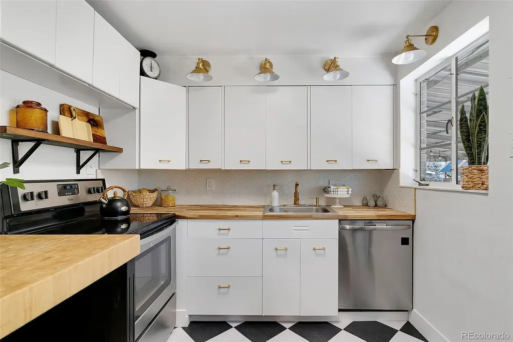 440 S Leyden Street Denver CO 80224