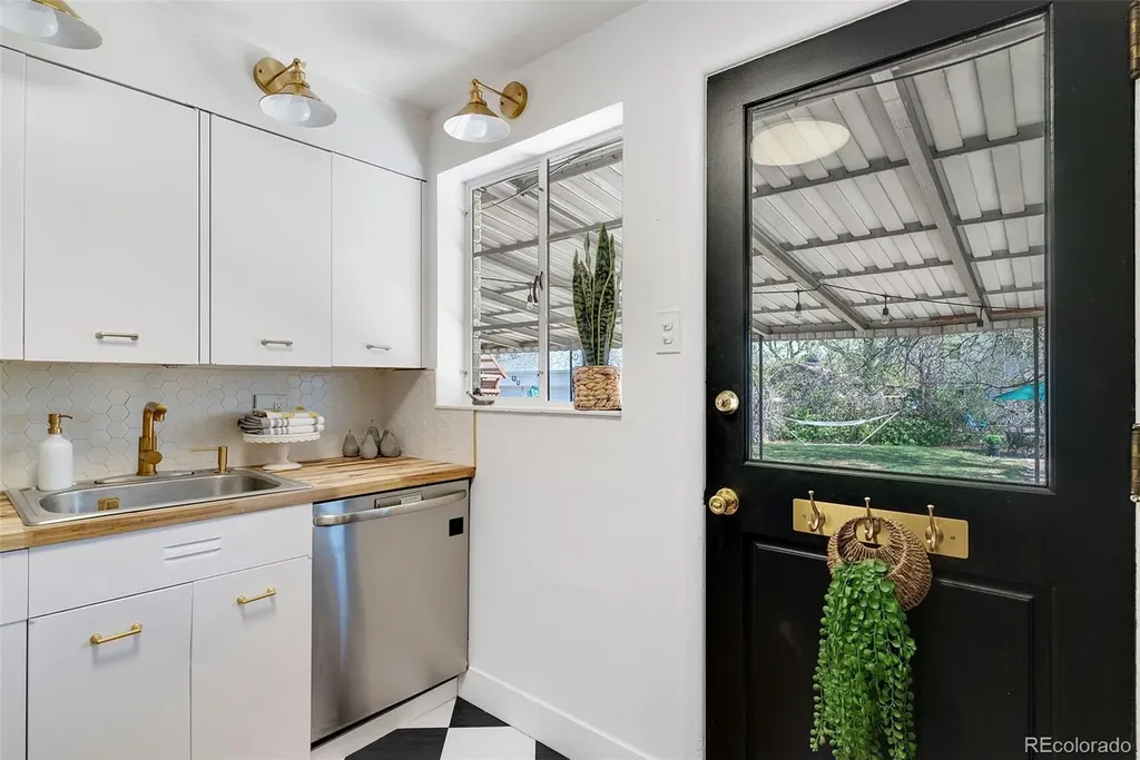440 S Leyden Street Denver CO 80224