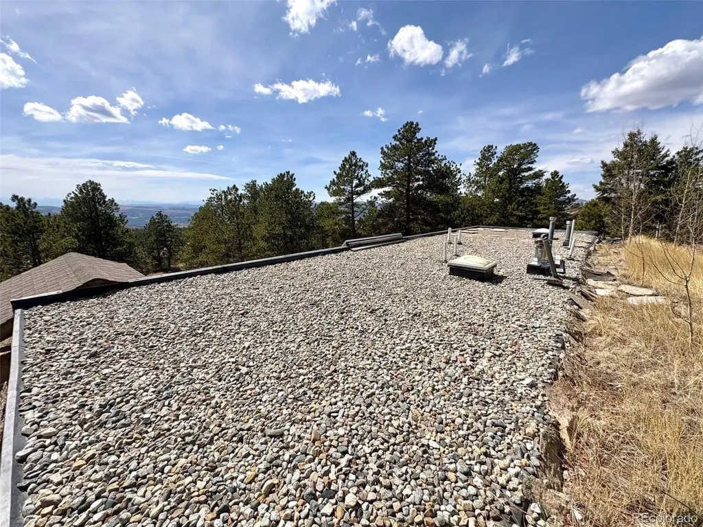 2121 Cr 1 Florissant CO 80816