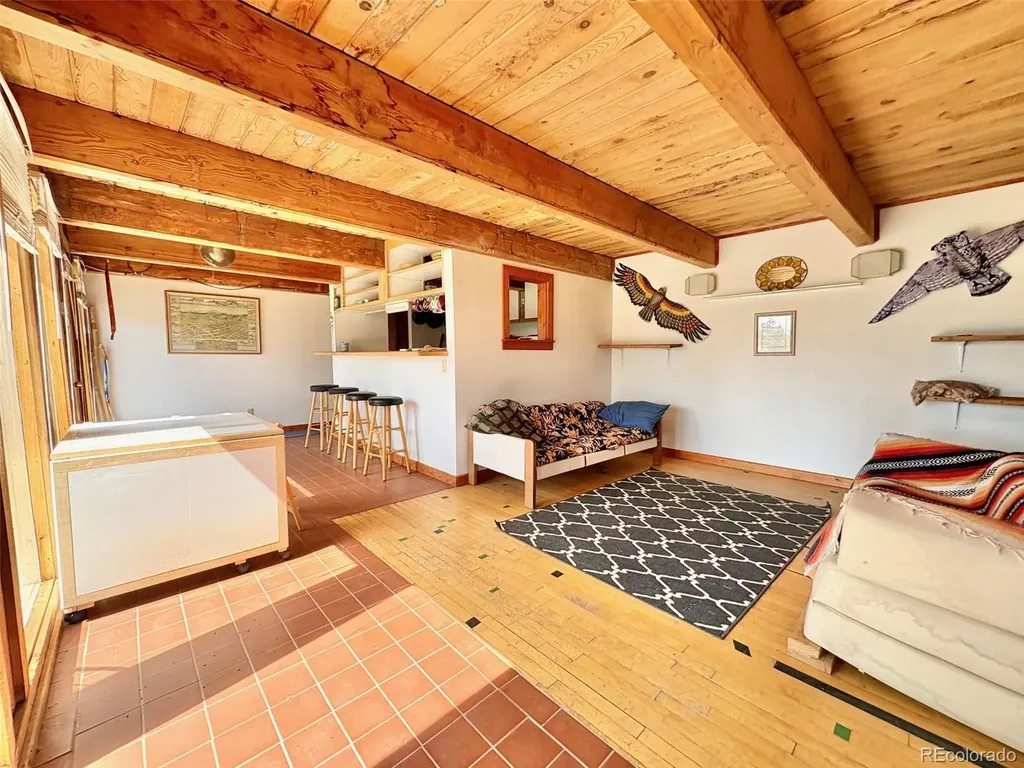 2121 Cr 1 Florissant CO 80816
