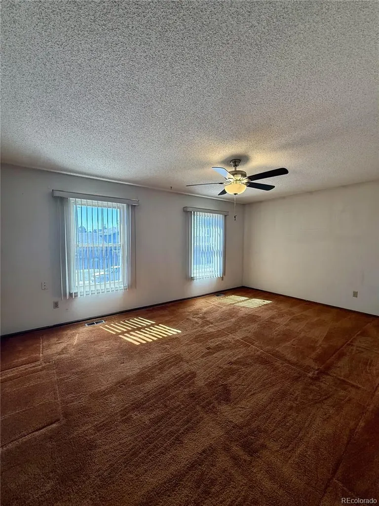 4705 Fraser Way Denver CO 80239
