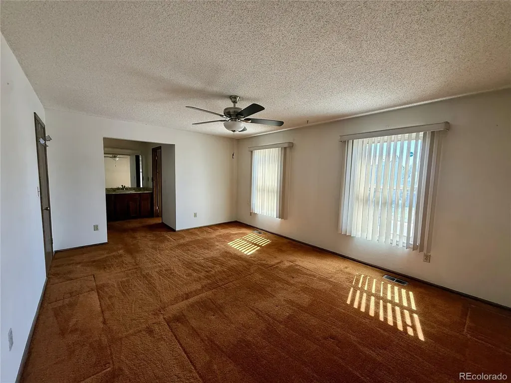 4705 Fraser Way Denver CO 80239