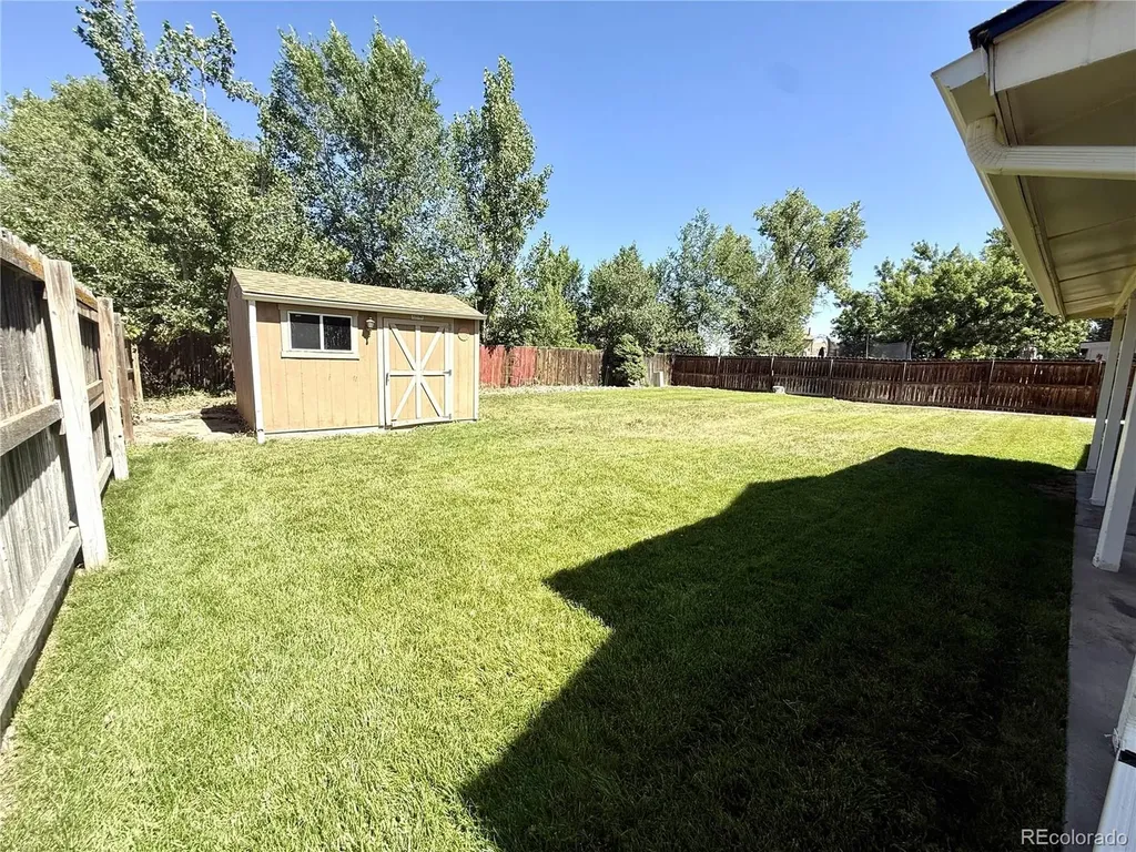 4705 Fraser Way Denver CO 80239