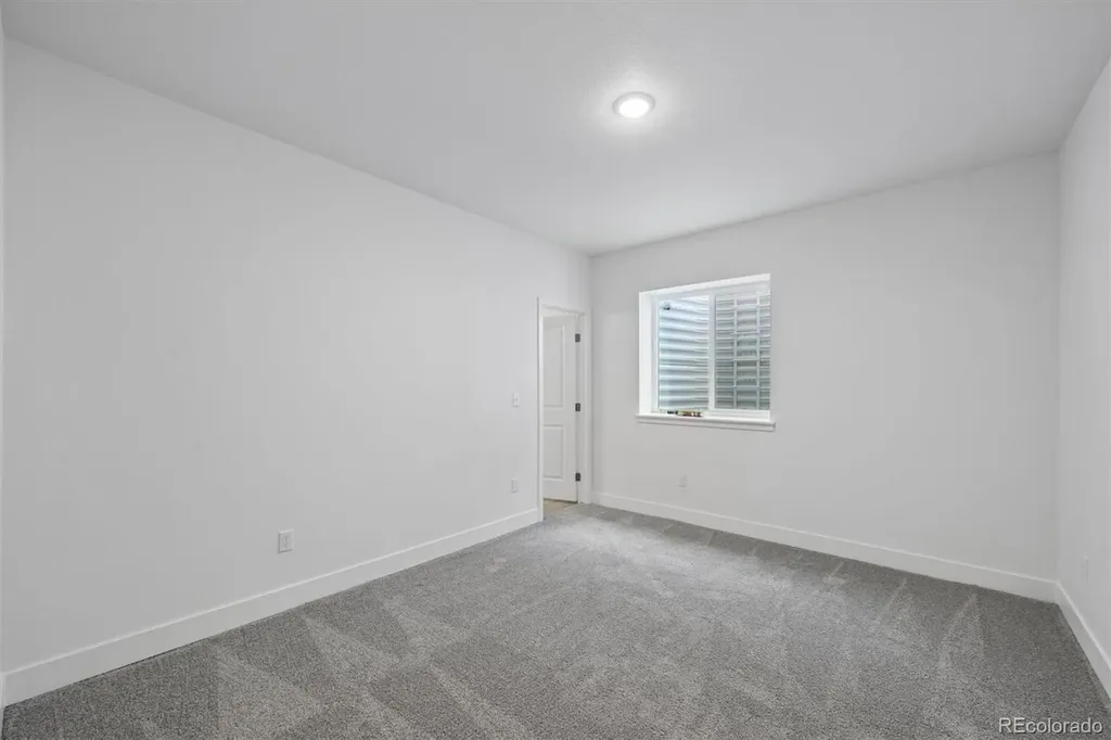 3661 N Hayleyville Street Aurora CO 80019