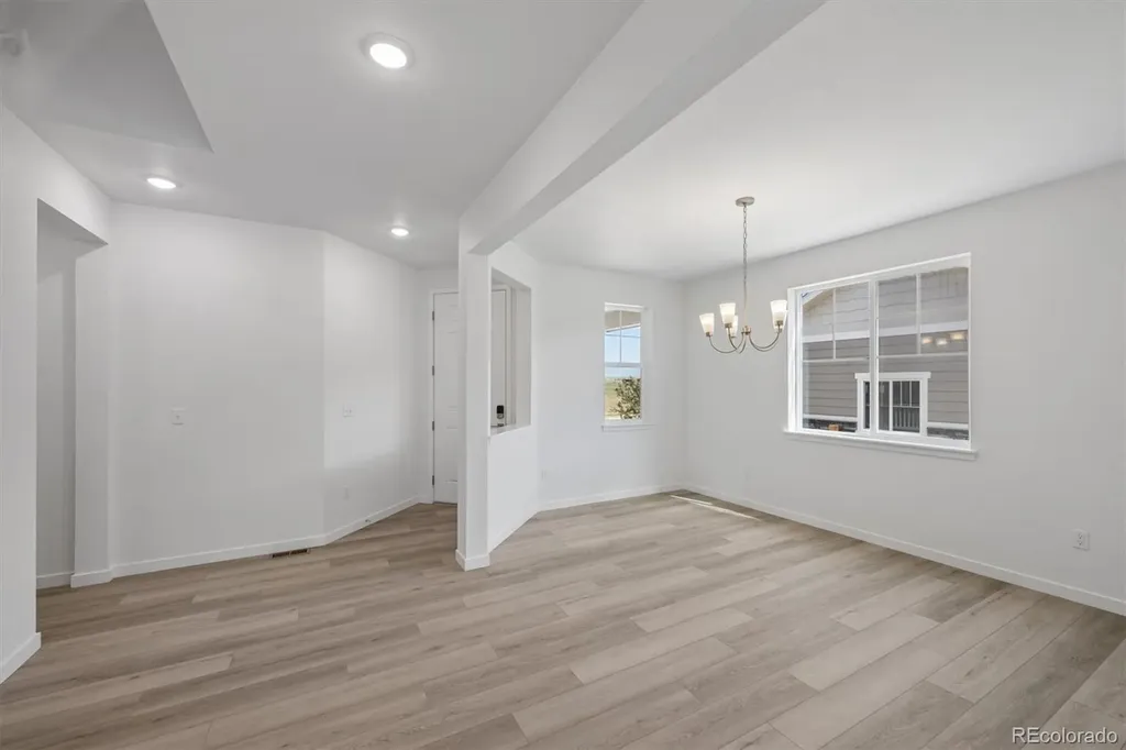 3661 N Hayleyville Street Aurora CO 80019