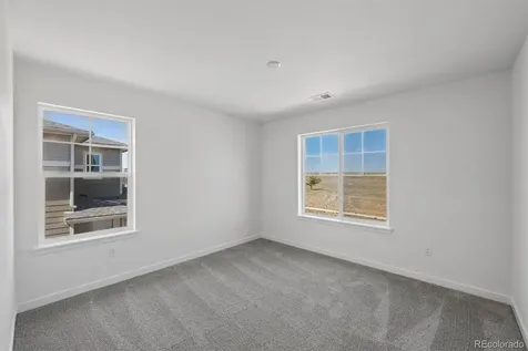 3661 N Hayleyville Street Aurora CO 80019
