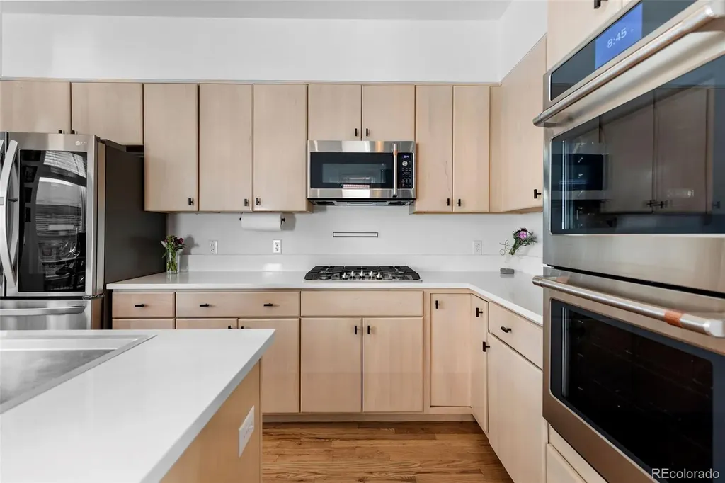 12 S Monroe Street Denver CO 80209