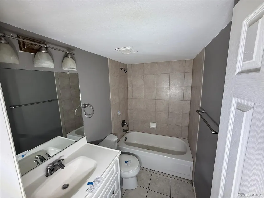 1211 S Gilbert Street Castle Rock CO 80104