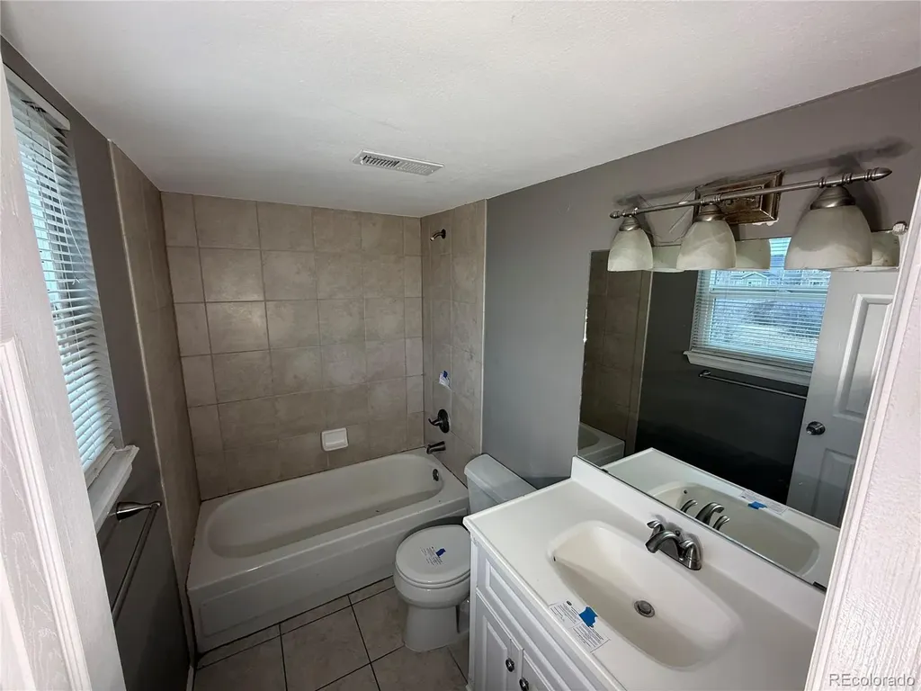 1211 S Gilbert Street Castle Rock CO 80104
