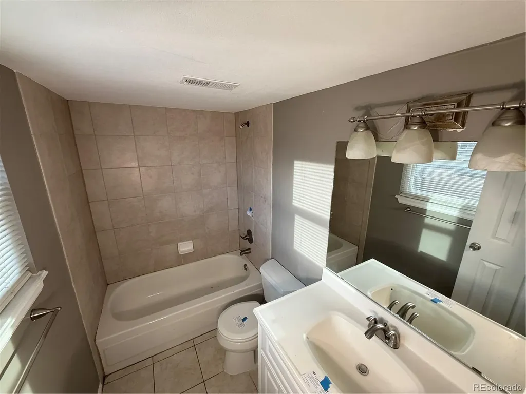 1211 S Gilbert Street Castle Rock CO 80104