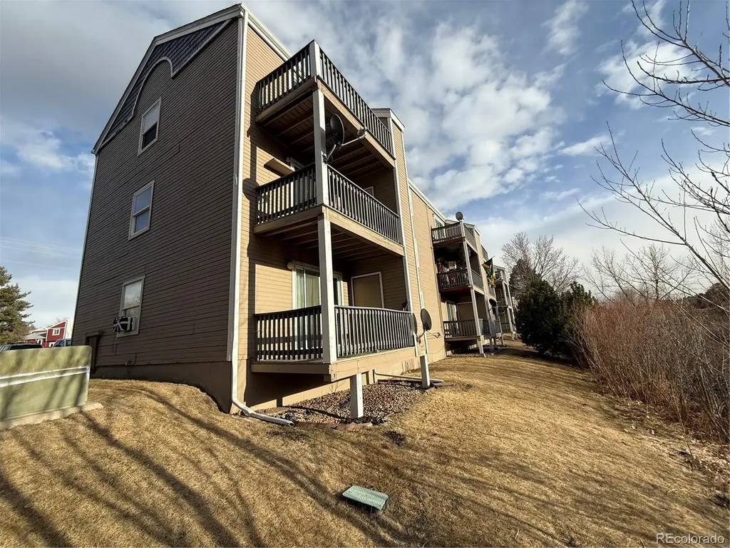 1211 S Gilbert Street Castle Rock CO 80104