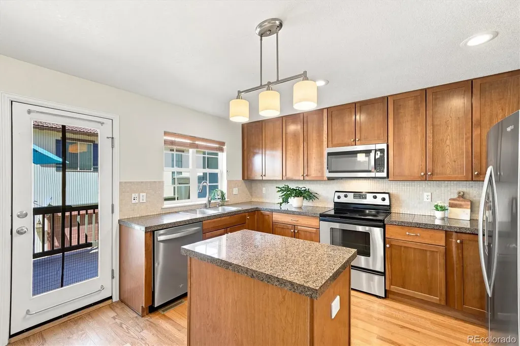 8705 E 29th Place Denver CO 80238