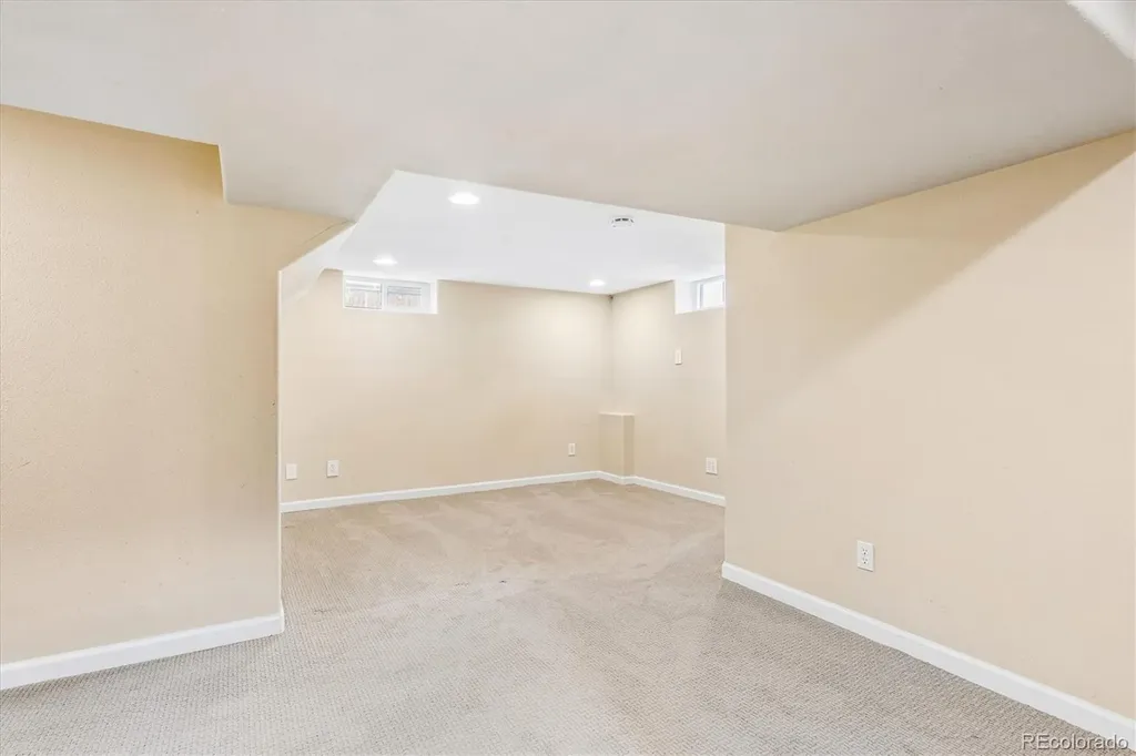 1718 Newport Street Denver CO 80220