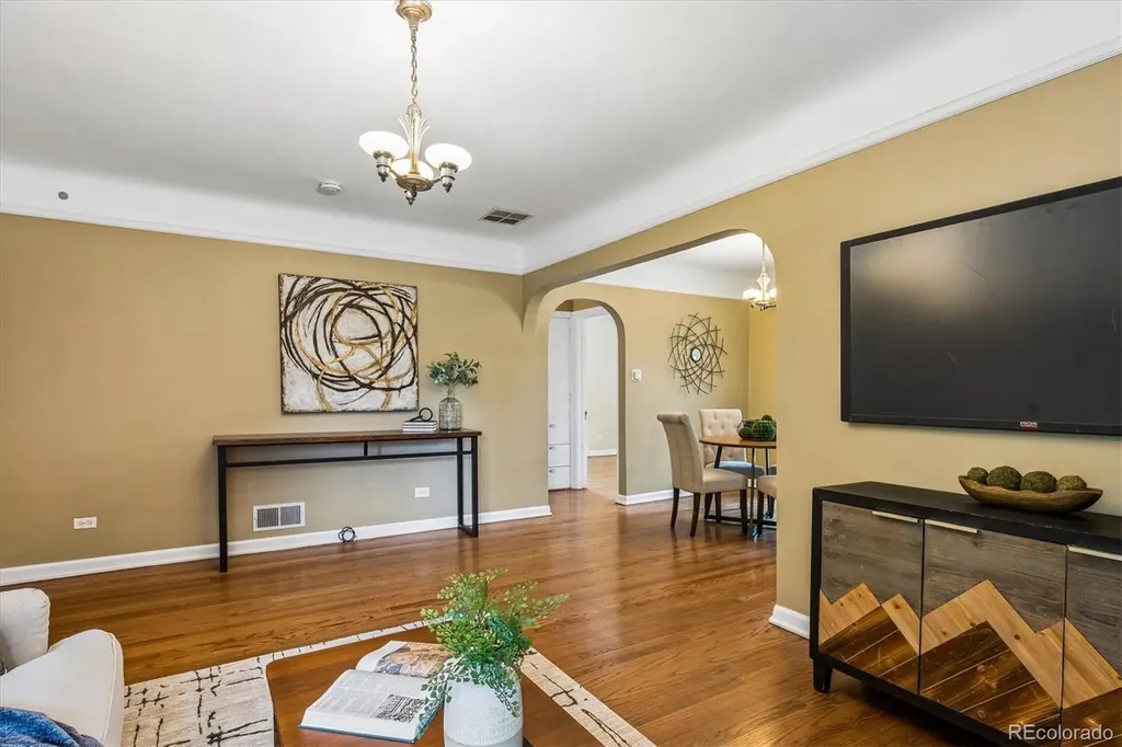 1718 Newport Street Denver CO 80220