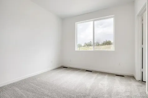 7651 S Mobile Way Centennial CO 80016