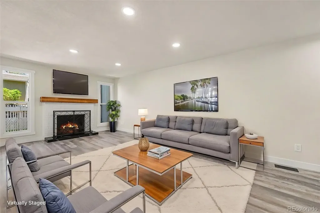 2740 S Kenton Court Aurora CO 80014