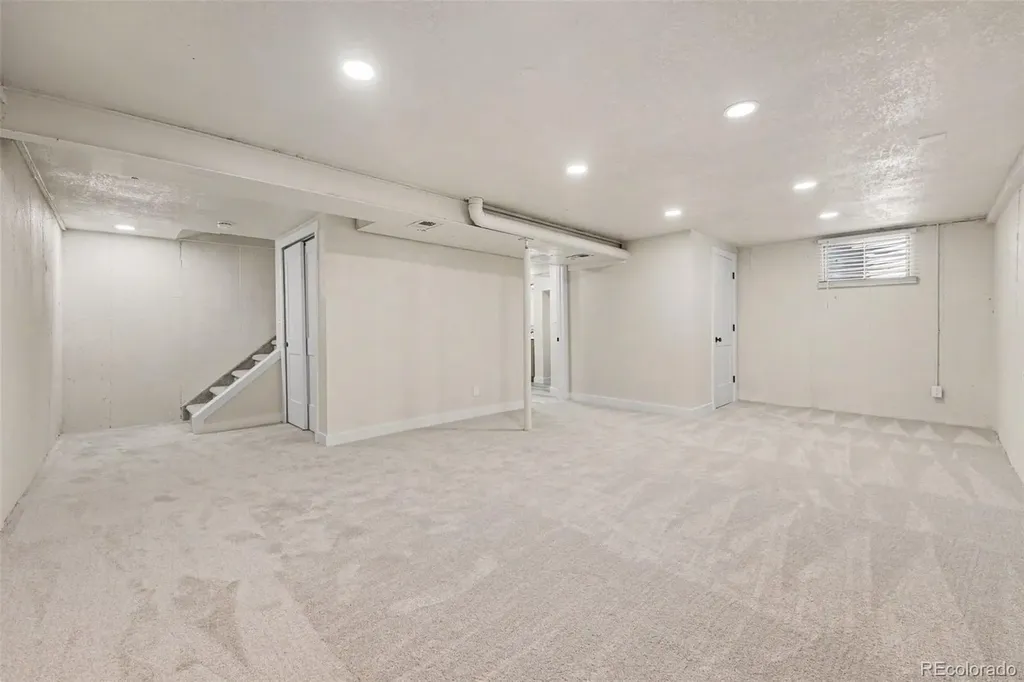 2740 S Kenton Court Aurora CO 80014